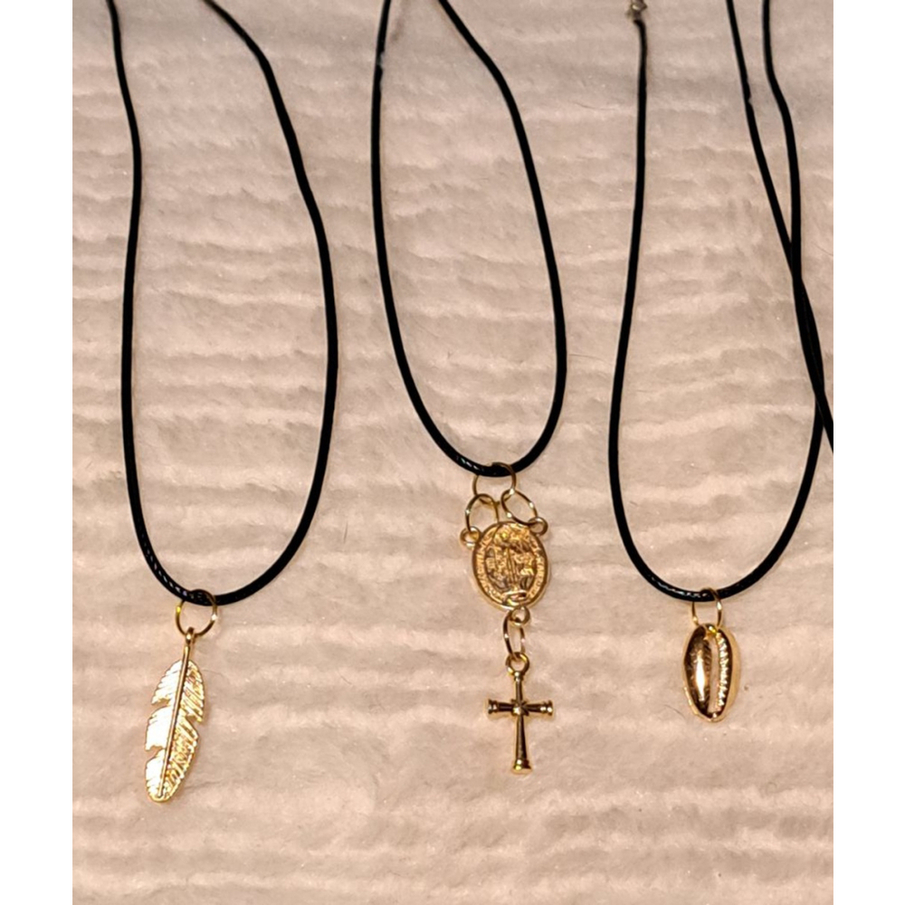 Women's Unbranded Necklace Gold Charm